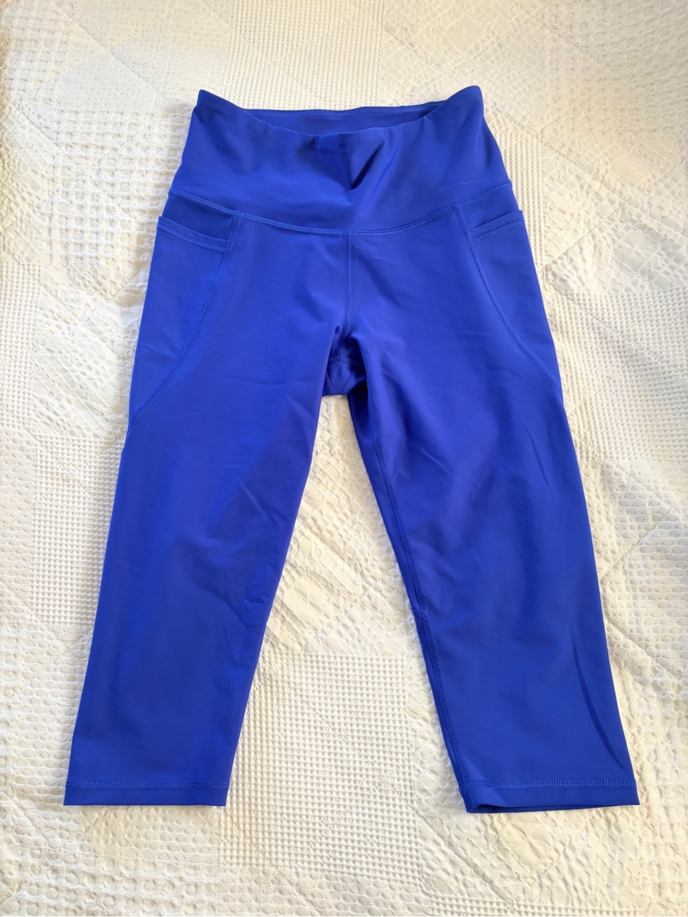 Old Navy Powersoft Activewear Royal Blue Capri Leggings with Side Pockets